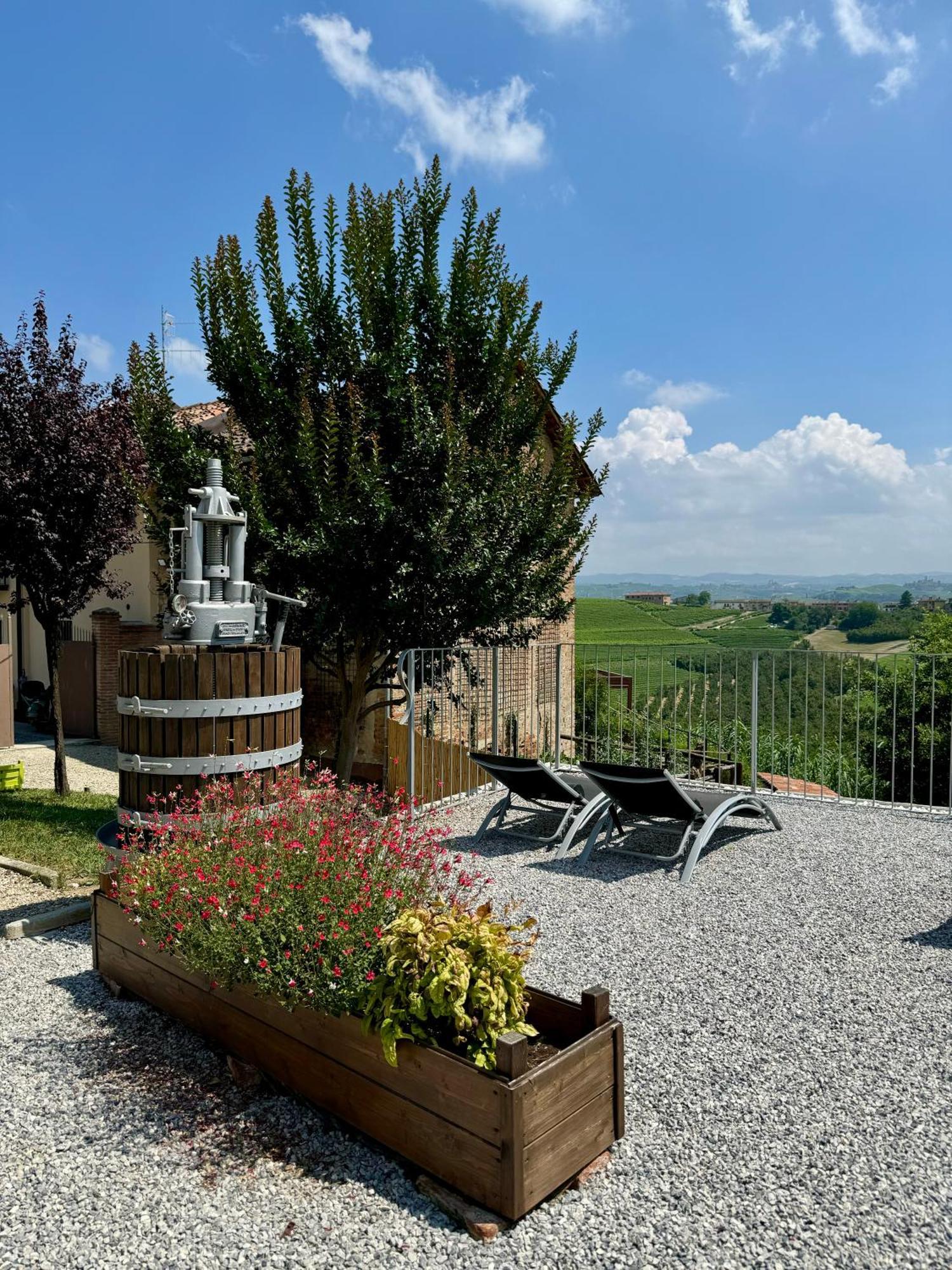 Il GrecAle - Ristorante e camere La Morra Esterno foto