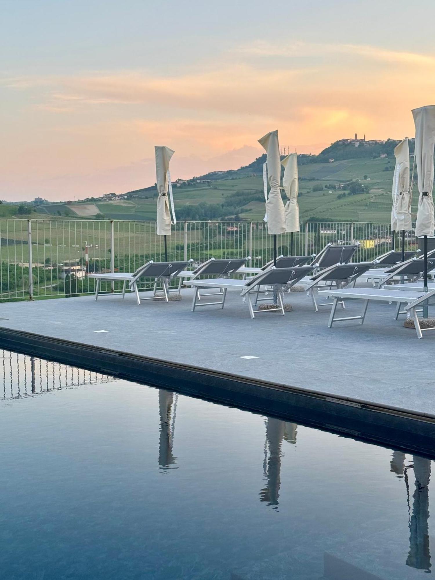 Il GrecAle - Ristorante e camere La Morra Esterno foto